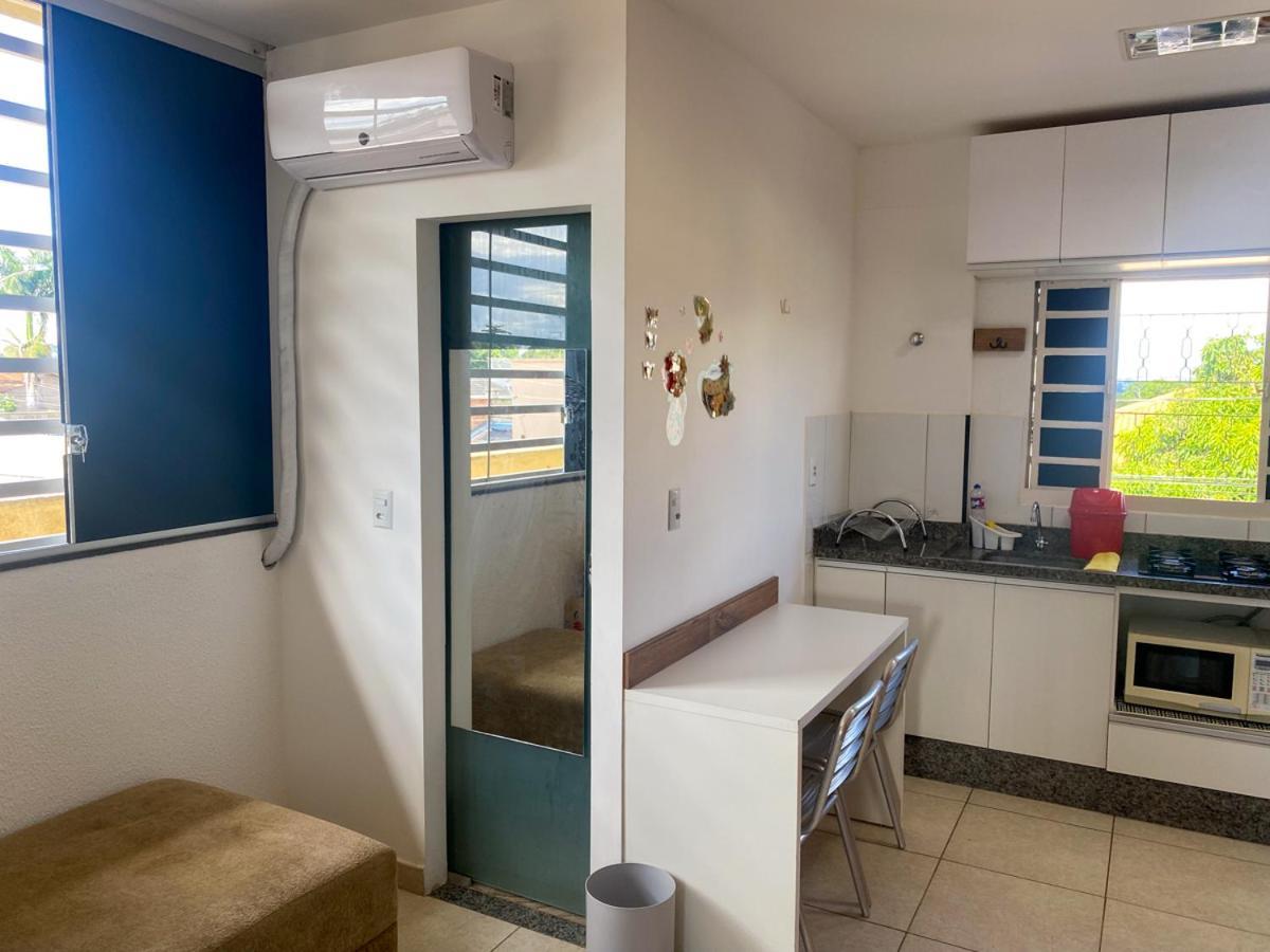 Apartamento confortável, completo e com garagem no parque atheneu Goiânia Habitación foto